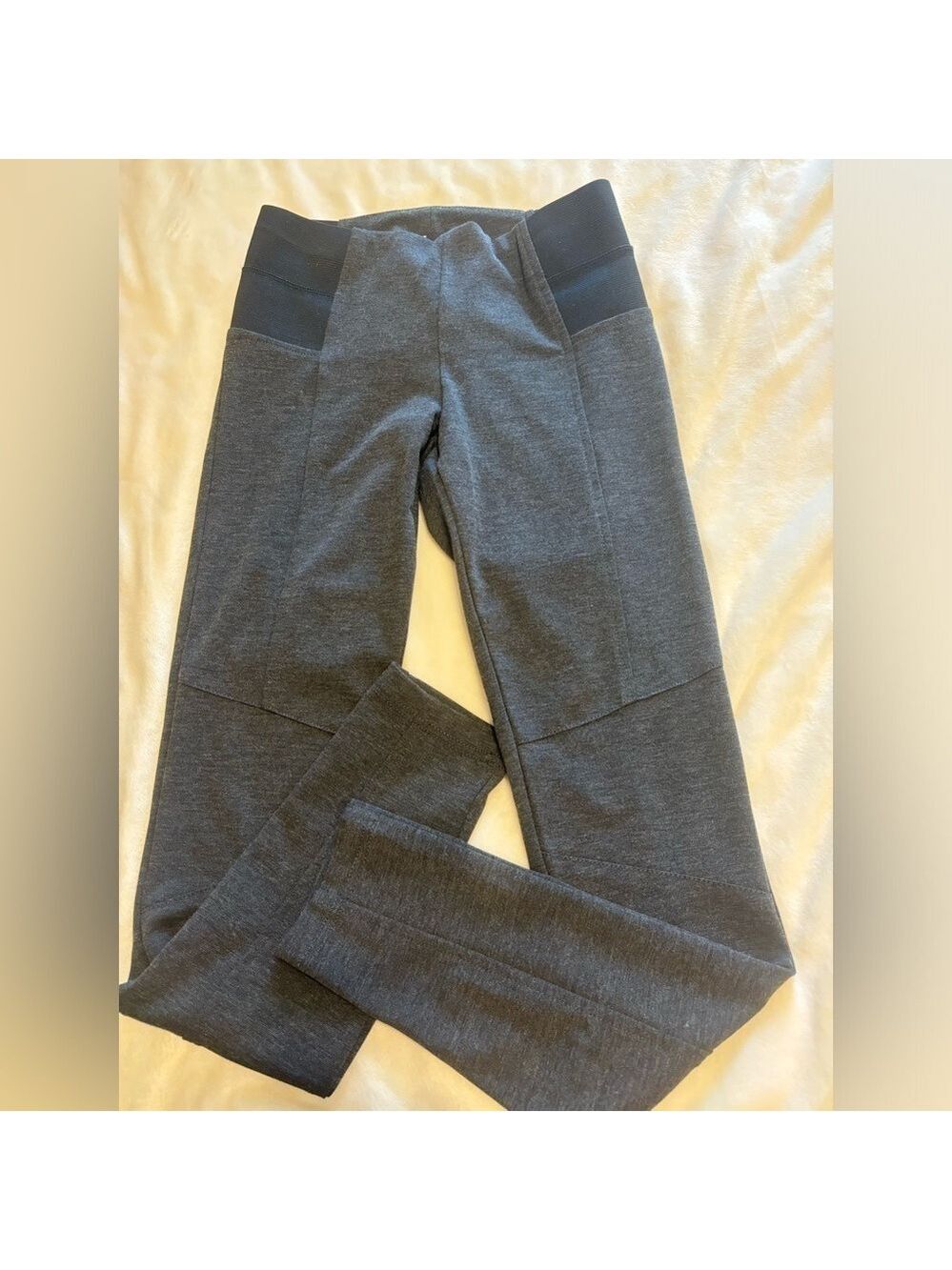 Kut From the Kloth Ponte Leggings Charcoal Elastic Waist Insets